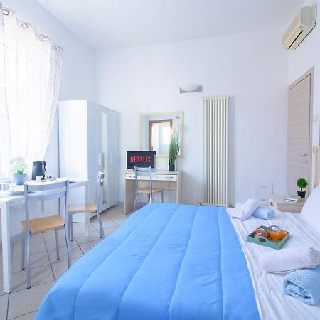 Athena Rooms - Parcheggio Privato Bologna Exterior photo