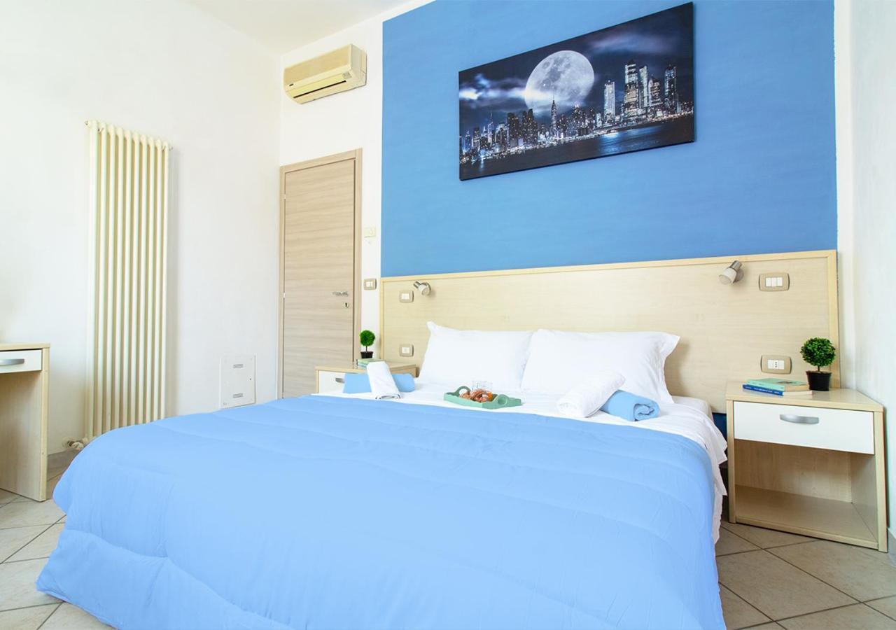 Athena Rooms - Parcheggio Privato Bologna Exterior photo