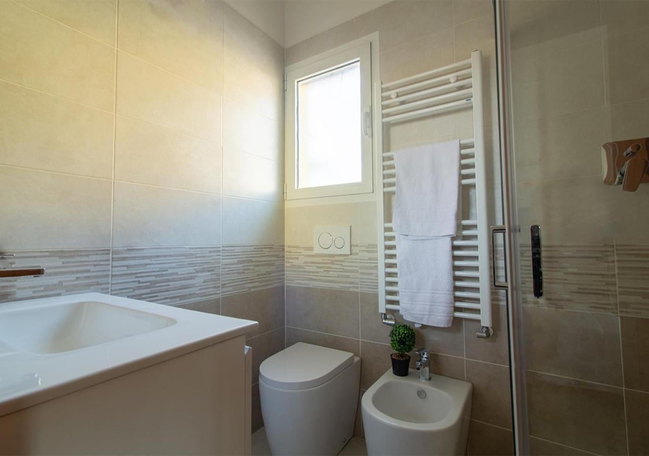 Athena Rooms - Parcheggio Privato Bologna Exterior photo