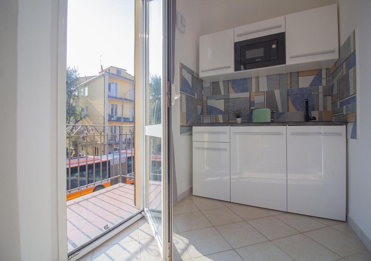 Athena Rooms - Parcheggio Privato Bologna Exterior photo