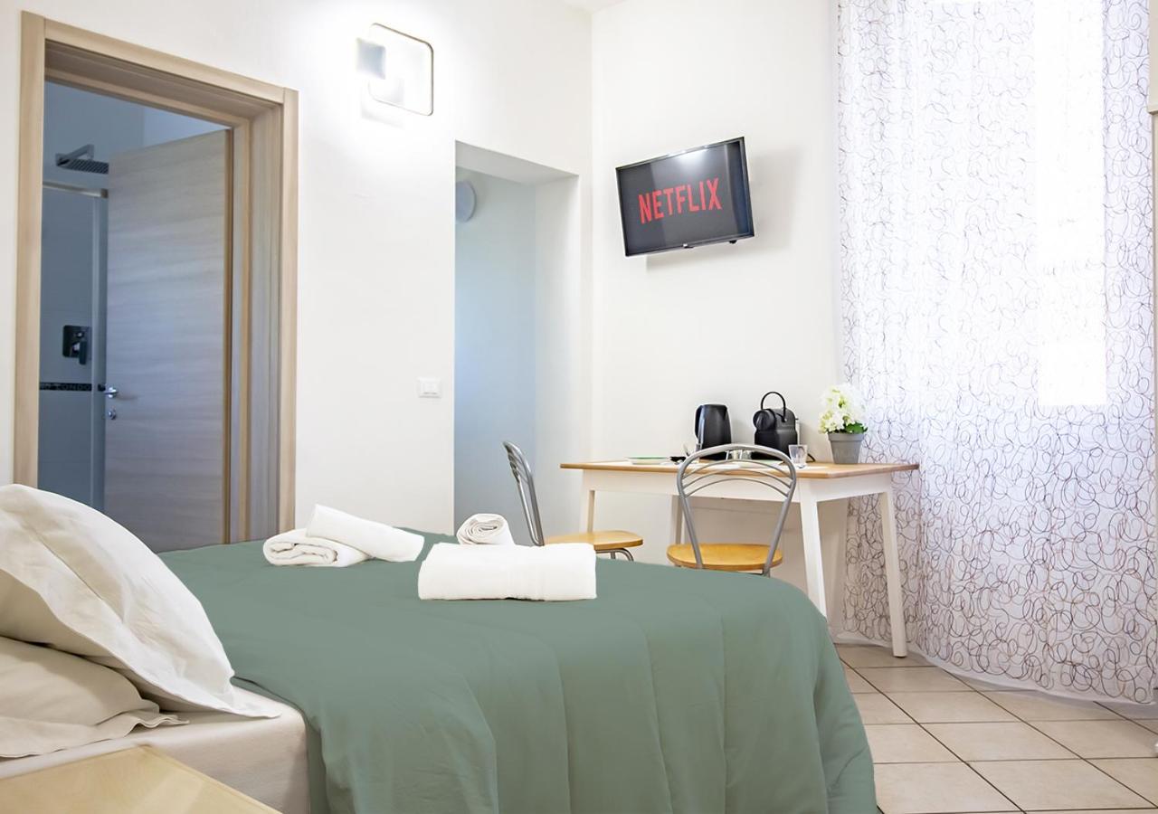 Athena Rooms - Parcheggio Privato Bologna Exterior photo